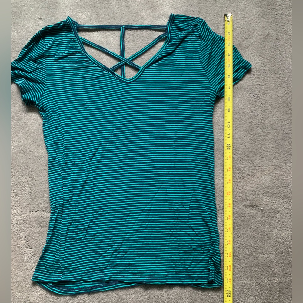 T SHIRT
